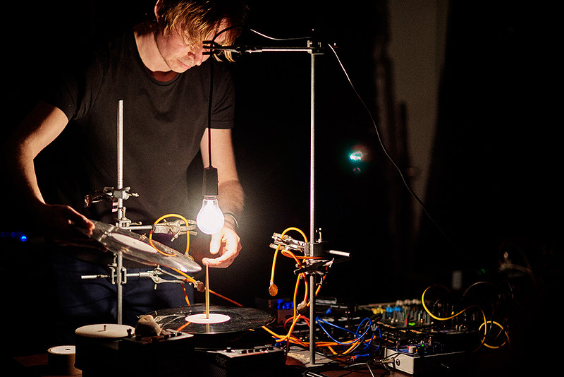 Graham Dunning Mechanical Techno at The Cube