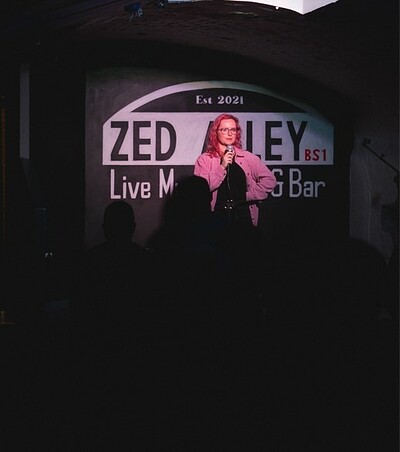 Stand Up Comedy at Zed Alley