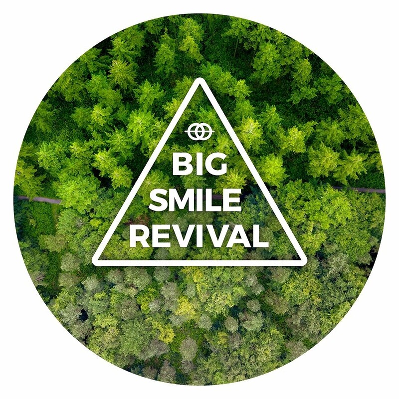 BIG SMILE REVIVAL at The Thunderbolt